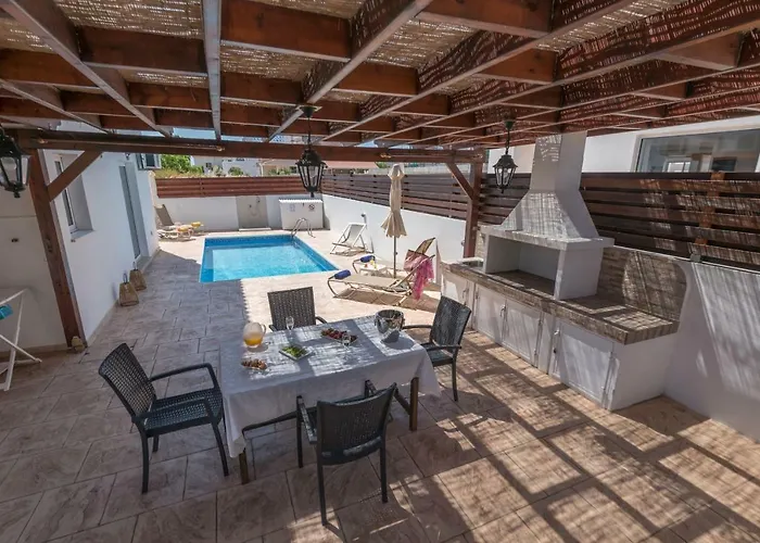 Narcissos 2 * Protaras